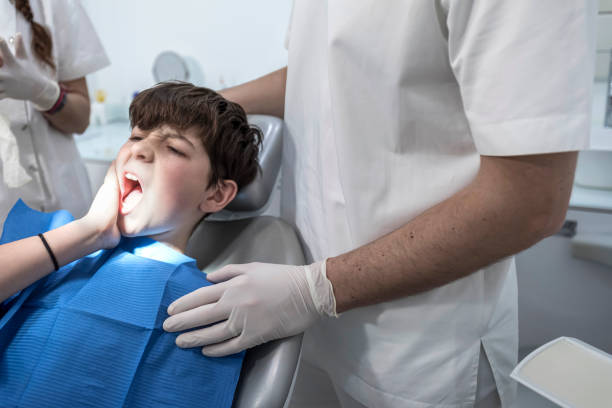 Best Emergency Tooth Extraction in Corte Madera, CA